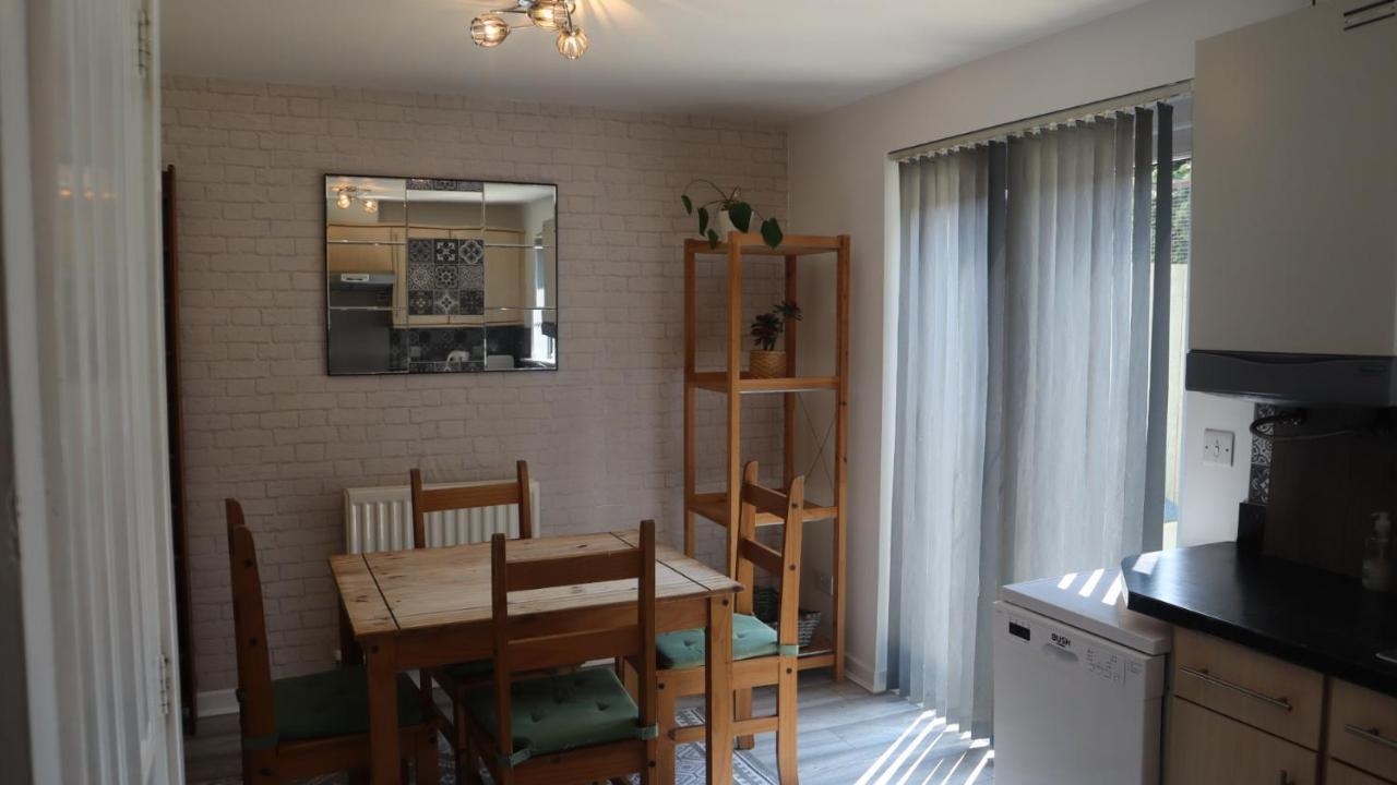 Holiday home Urban Escape Free Parking 20min Walk To Center Glasgow