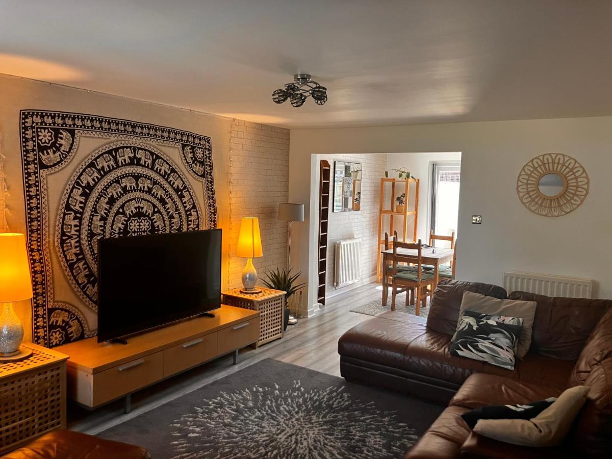 Holiday home Urban Escape Free Parking 20min Walk To Center Glasgow